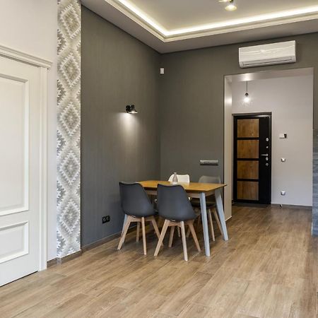 Inshiapartments On Kovzhuna Str Lviv Ngoại thất bức ảnh